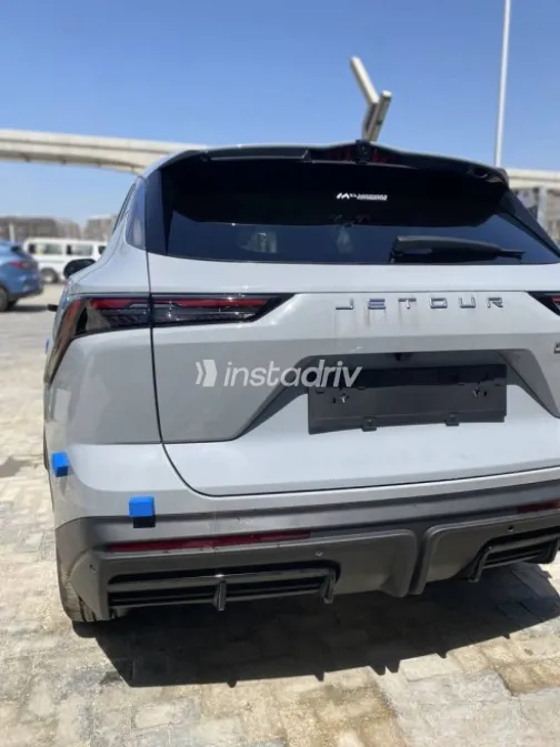 Jetour Dashing 2027 Gray Automatic New for Sale in Cairo - 6