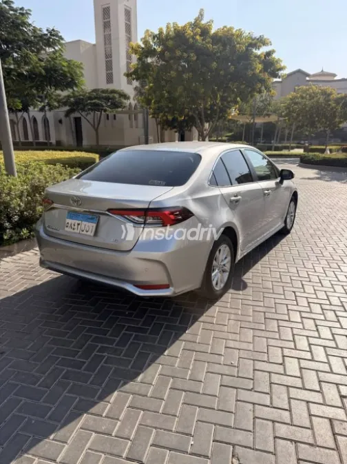 Toyota Corolla 2024 Silver Automatic Used for Sale in Cairo - 1