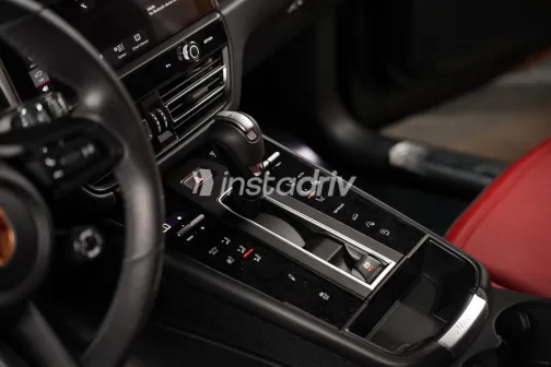 Porsche Macan 2026 Black Automatic Used for Sale in Greater Cairo ( Cairo + Giza) - 2