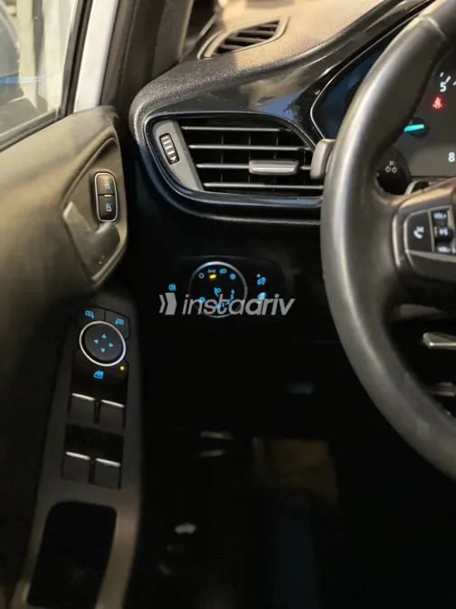 Ford Fiesta 2019 White Automatic Used for Sale in Greater Cairo ( Cairo + Giza) - 2