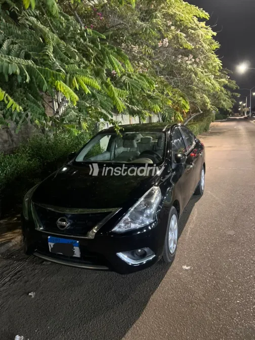Nissan Sunny 2016 Black Automatic Used for Sale in Greater Cairo ( Cairo + Giza) - 4