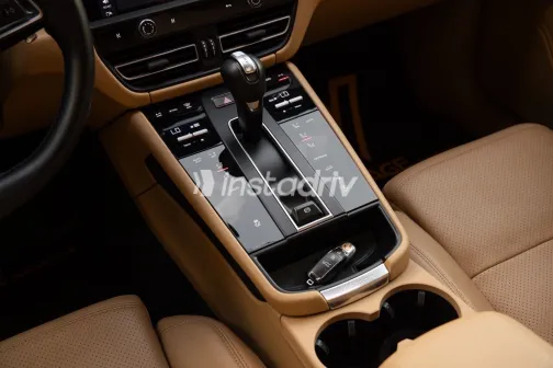 Porsche Macan 2024 Black Automatic Used for Sale in Greater Cairo ( Cairo + Giza) - 7