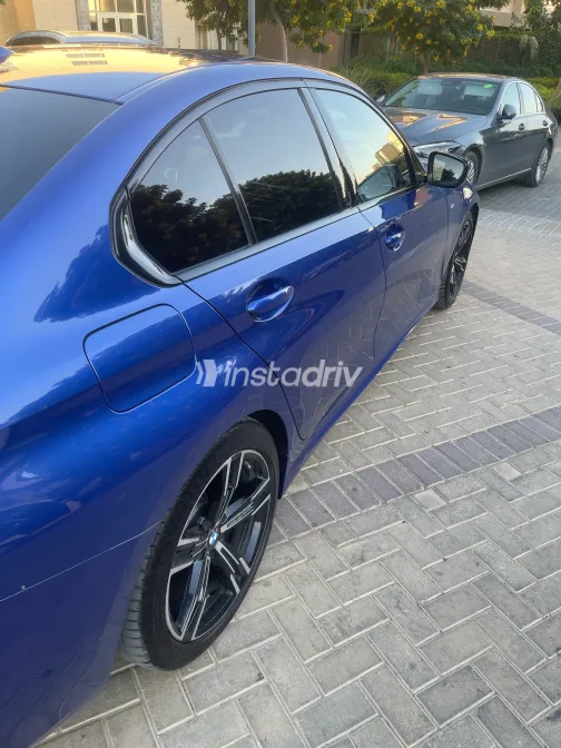 بي ام دبليو 320 2023 أزرق أوتوماتيك مستعملة للبيع في القاهرة الكبرى ( القاهرة - الجيزة) - 2