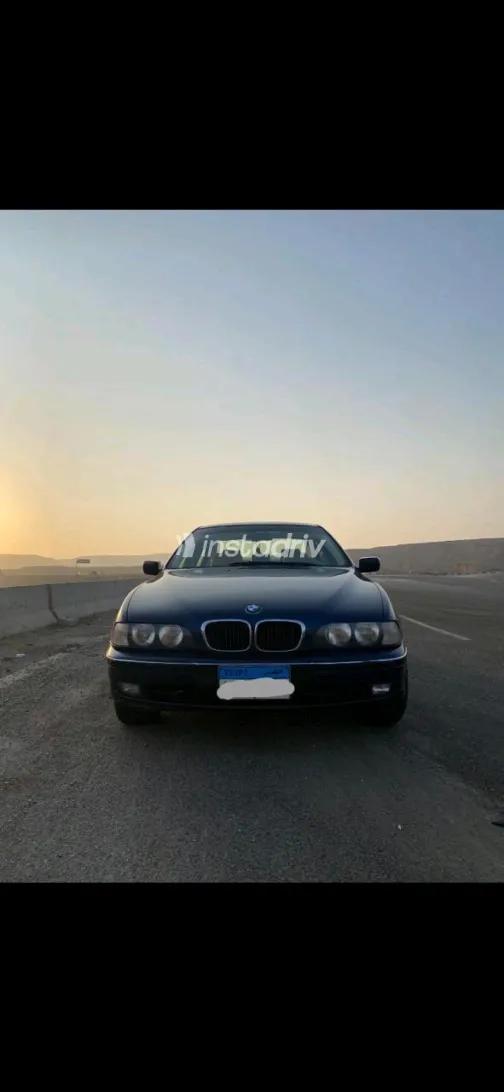 BMW 525 1998 White Manual Used for Sale in Greater Cairo ( Cairo + Giza) - 2