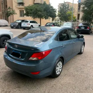 Hyundai Accent 2021 Blue Automatic Used for Sale in Greater Cairo ( Cairo + Giza)