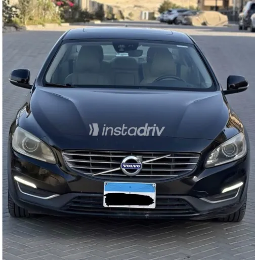 Volvo S60 2018 Black Automatic Used for Sale in Giza - 3