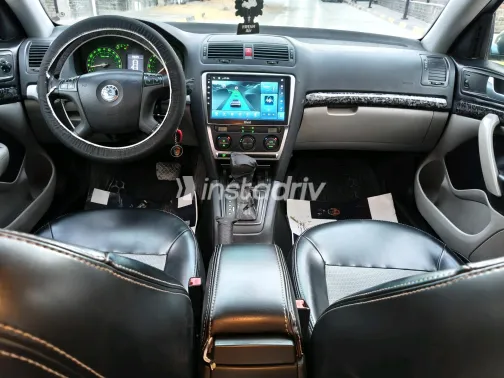 Skoda Octavia 2006 Green Automatic Used for Sale in Greater Cairo ( Cairo + Giza) - 6