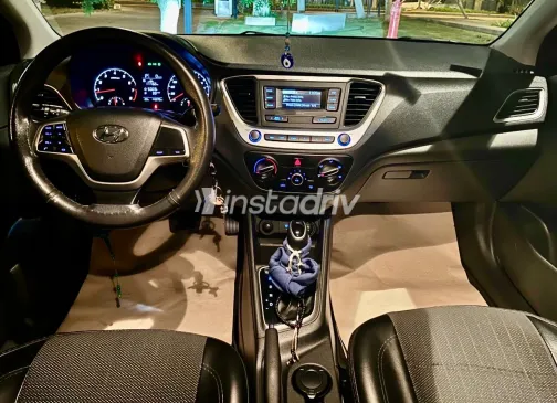 Hyundai Accent HCI 2021 Blue Automatic Used for Sale in Greater Cairo ( Cairo + Giza) - 4