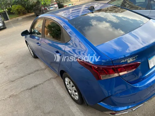 Hyundai Accent HCI 2021 Blue Automatic Used for Sale in Greater Cairo ( Cairo + Giza) - 6