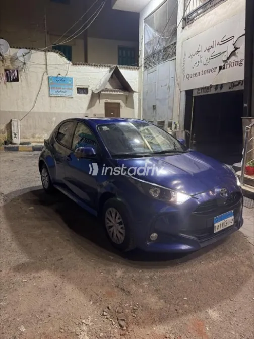 Toyota Yaris 2021 Dark Blue Automatic Used for Sale in Alexandria - 4