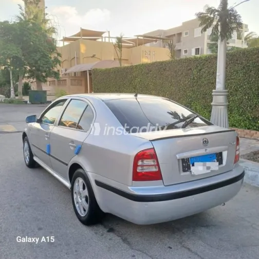 Skoda Octavia A4 2002 Silver Automatic Used for Sale in Alexandria - 5