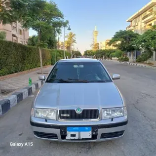 Skoda Octavia A4 2002 Silver Automatic Used for Sale in Alexandria