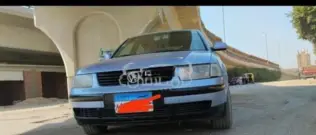 Volkswagen Passat 2000 Cyan Automatic Used for Sale in Alexandria