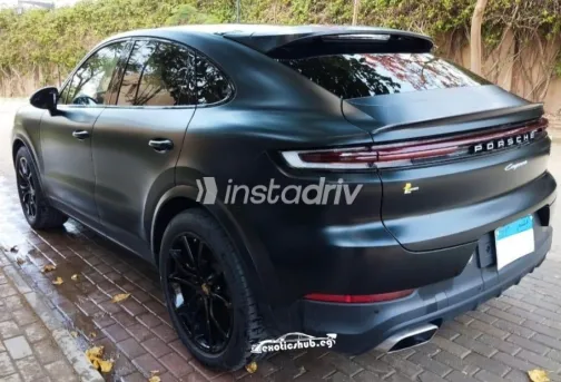 Porsche Cayenne 2024 Black Automatic Used for Sale in Cairo - 1