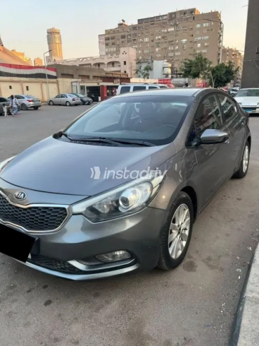 Kia Cerato 2016 Gray Automatic Used for Sale in Greater Cairo ( Cairo + Giza) - 2