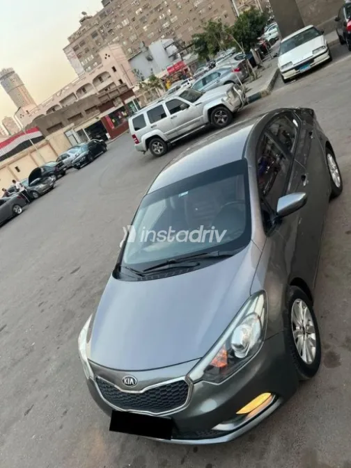 Kia Cerato 2016 Gray Automatic Used for Sale in Greater Cairo ( Cairo + Giza) - 3