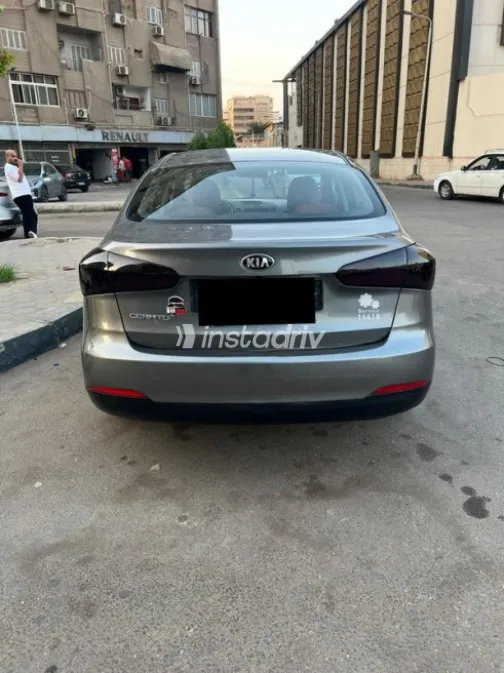 Kia Cerato 2016 Gray Automatic Used for Sale in Greater Cairo ( Cairo + Giza) - 4