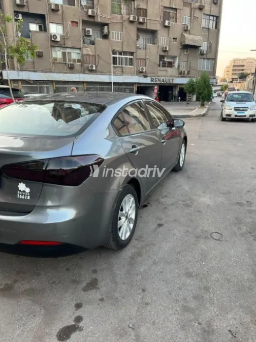 Kia Cerato 2016 Gray Automatic Used for Sale in Greater Cairo ( Cairo + Giza) - 6