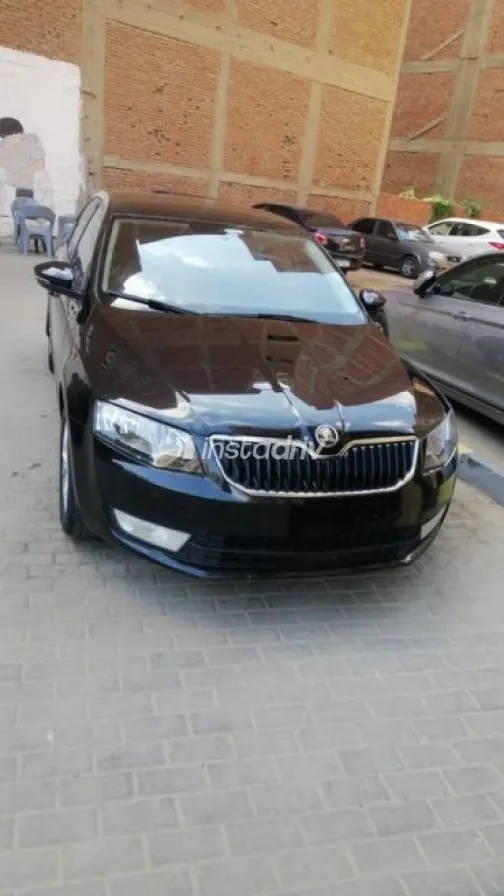 Skoda Octavia A7 2015 Black Automatic Used for Sale in El Mahalla - 1