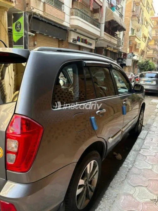 شيرى تيجو 3 2024 رمادي غامق أوتوماتيك مستعملة للبيع في المنصورة - 5