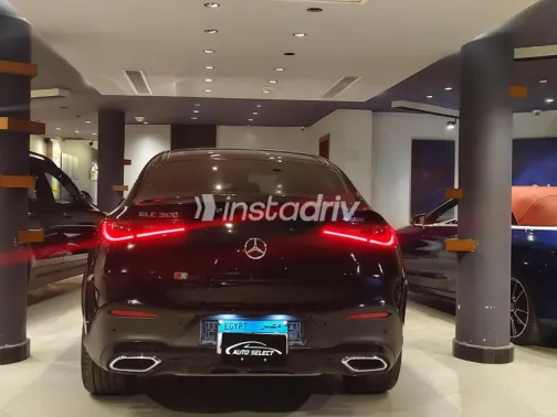Mercedes GLC 300 2025 Black Automatic Used for Sale in Greater Cairo ( Cairo + Giza) - 9