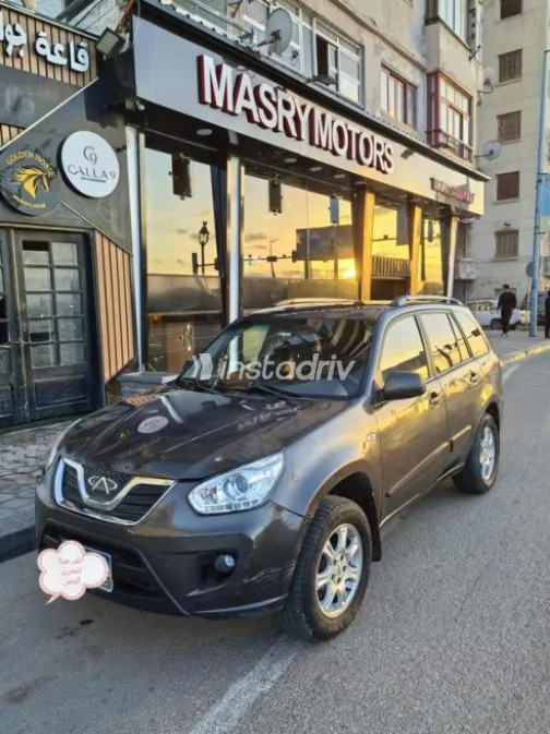 Chery Tiggo 3 2019 Brown Automatic Used for Sale in Alexandria - 2