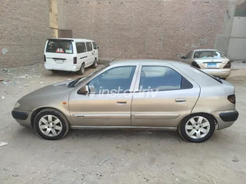 Citroën Xsara 2001 Gold Automatic Used for Sale in Khanka - 3
