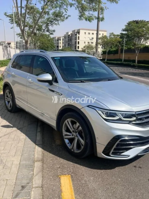 Volkswagen Tiguan 2024 Silver Automatic Used for Sale in Greater Cairo ( Cairo + Giza) - 4