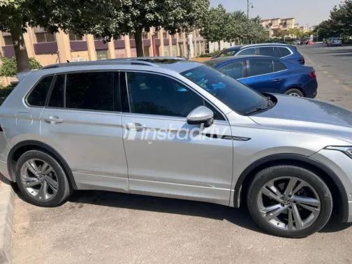 Volkswagen Tiguan 2024 Silver Automatic Used for Sale in Greater Cairo ( Cairo + Giza) - 6