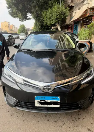 Toyota Corolla 2017 Black Manual Used for Sale in Greater Cairo ( Cairo + Giza)