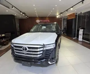 Toyota Land Cruiser 2026 Black Automatic New for Sale in Cairo