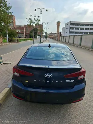 Hyundai Elantra AD 2020 White Automatic Used for Sale in Greater Cairo ( Cairo + Giza)