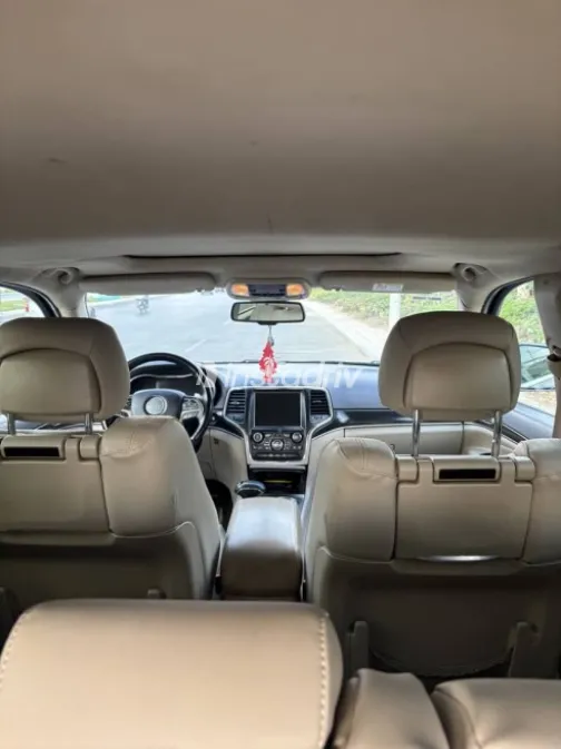 Jeep Grand Cherokee 2014 Gray Automatic Used for Sale in Cairo - 7