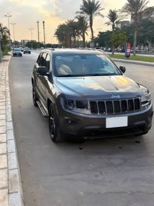 Jeep Grand Cherokee 2014 Gray Automatic Used for Sale in Cairo