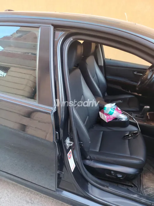 BMW 320 2010 Black Automatic Used for Sale in Greater Cairo ( Cairo + Giza) - 3