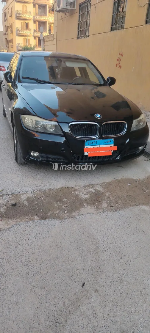 BMW 320 2010 Black Automatic Used for Sale in Greater Cairo ( Cairo + Giza) - 4
