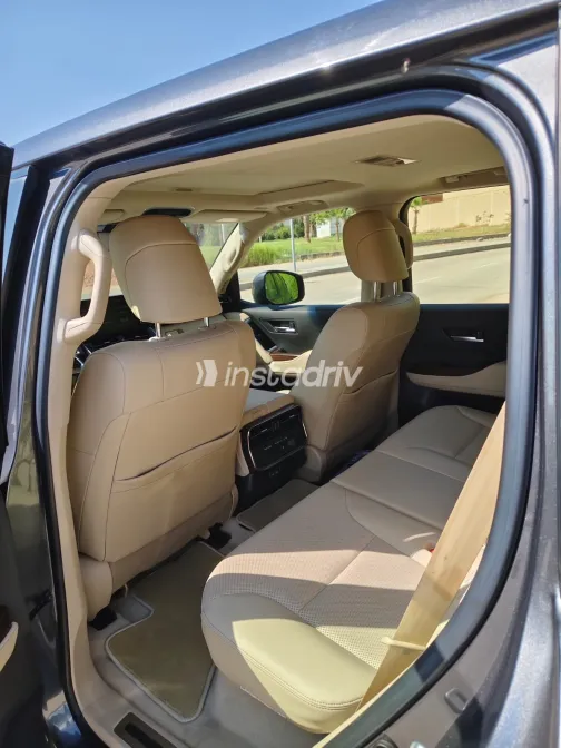 Toyota Land Cruiser 2022 Black Automatic Used for Sale in Greater Cairo ( Cairo + Giza) - 3