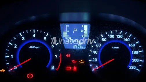 Hyundai Accent 2024 Silver Automatic Used for Sale in Greater Cairo ( Cairo + Giza) - 6