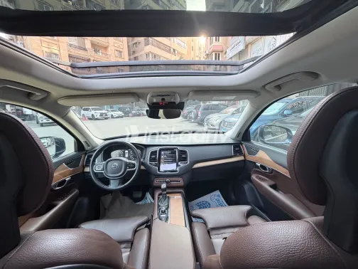 فولفو XC90 2020 رمادي أوتوماتيك مستعملة للبيع في القاهرة الكبرى ( القاهرة - الجيزة) - 10