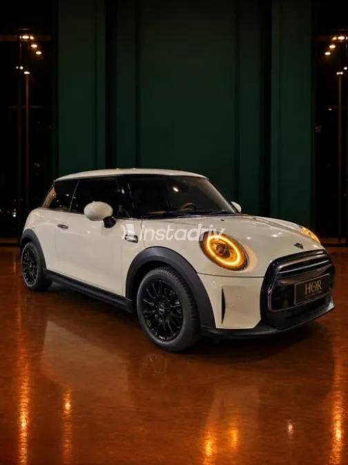 Mini Cooper 2023 White Automatic Used for Sale in Damietta - 5