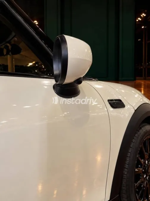 Mini Cooper 2023 White Automatic Used for Sale in Damietta - 6