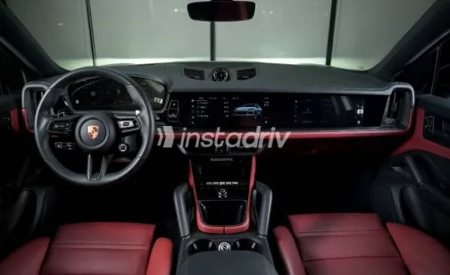 Porsche Cayenne 2026 Gray Automatic New for Sale in Giza - 6