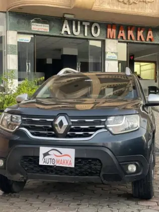Renault Duster 2019 Gray Automatic Used for Sale in Giza