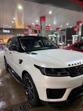 Land Rover Range Rover 2021 White Automatic Used for Sale in Greater Cairo ( Cairo + Giza)