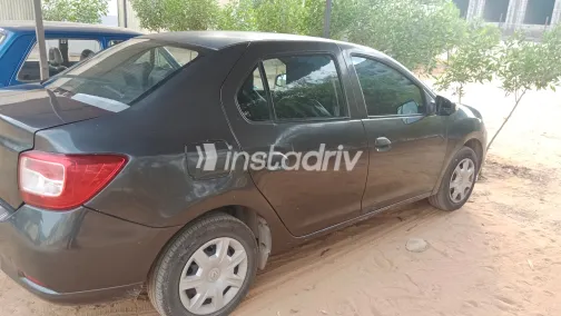 Renault Logan 2016 Dark Gray Automatic Used for Sale in Greater Cairo ( Cairo + Giza) - 1
