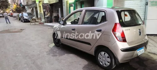 Hyundai I10 2010 Gold Manual Used for Sale in Greater Cairo ( Cairo + Giza) - 1