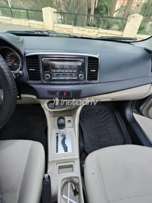 Mitsubishi Lancer 2016 Silver Automatic Used for Sale in Giza - 7