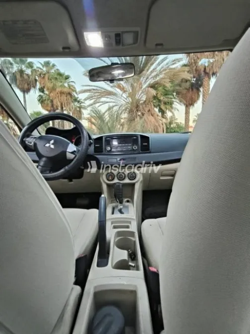 Mitsubishi Lancer 2016 Silver Automatic Used for Sale in Giza - 10