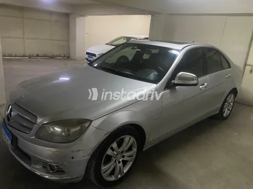 Mercedes C 280 2008 Silver Automatic Used for Sale in Greater Cairo ( Cairo + Giza) - 4