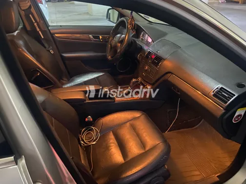 Mercedes C 280 2008 Silver Automatic Used for Sale in Greater Cairo ( Cairo + Giza) - 5